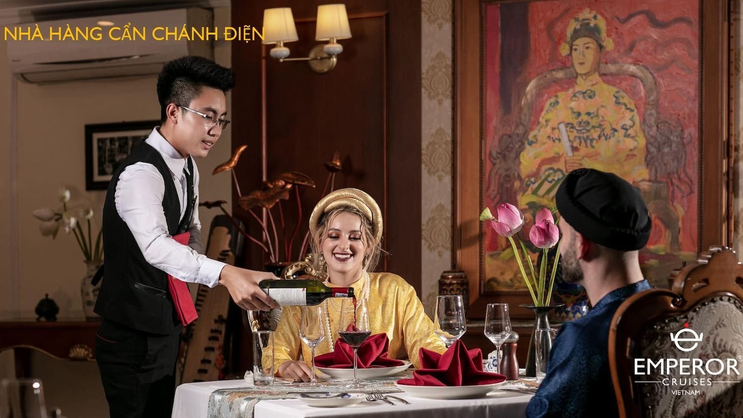 Giới thiệu du thuyền Emperor 20